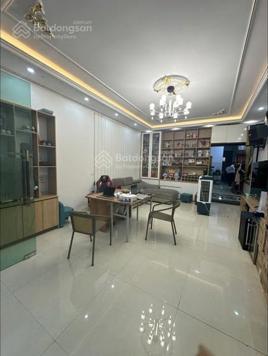 BÁN NHANH NHÀ 3 TẦNG MỚI ĐẸP MB08 NAM NGẠN