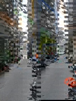 Nhà Mới, Thang Máy, Ngõ Rộng - Địa Điểm Lý Tưởng Cho Gia Đình 🏡 Bán Nhà 5 Tầng, Ngõ Tây Sơn 💰 Giá bán: 11.8 tỷ VND