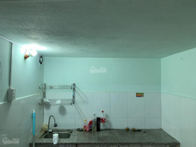 Cho thuê nhà diện tích 40m2, trang bị đầy đủ ở ngay mặt đường