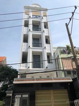 CHDV khu tòa án Dương Quảng Hàm P5 GV: 5*27m CN 135m2 đúc 1T5L gồm 21P, TN 55tr/th, giá 22.5tỷ