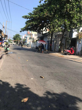 Cần bán gấp nhà mặt tiền Hoàng Ngân, P. 16, Quận 8; 16 x 25m; 431m2; giá 39 tỷ TL