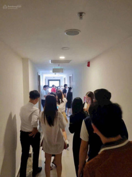 CĐT Vin bán căn 2N hoa hậu, View ĐH Vinuni. Dễ dàng cho thuê có dòng tiền luôn, lễ tân 24/24. LS 0%