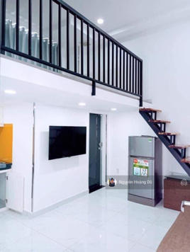 Chính chủ cho thuê căn hộ gác lửng cao 1m7 ngay Quận 3 giá 5tr5/th