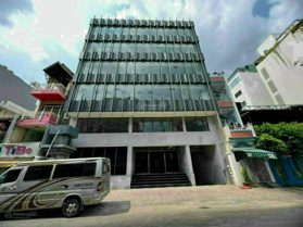 Bán nhà mặt tiền Trần Bình Trọng, Quận 5. Diện tích: 535m2. XD: 1 hầm 8 tầng. Giá 120 tỷ. Có bớt