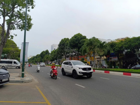 Cho thuê tòa nhà mặt tiền Lê Hồng Phong, Tp Vũng Tàu (DT: 8m x 24m = 190m2) 1 tr 5 lầu đã hoàn công