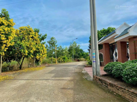 Cần bán lô đất 600m2 ngay TTHC giá 185triệu/lô