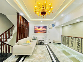Cho thuê nhà riêng tại Ngọc Thụy, Long Biên, Hà Nội, 15 triệu/th, 40m2