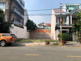 Bán đất MT, Đường số 3, Phường Phú Khương, Bến Tre. Diện tích: 152m2, sổ riêng