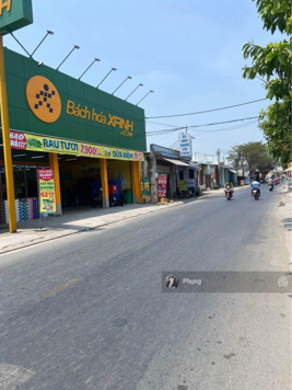 CCG bán gấp lô đất ngay Chợ Giồng Trôm cách DT885 chỉ 300m, Bến Tre, DT 100m2, SHR