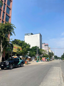 BÁN GẤP TÒA NHÀ VĂN PHÒNG NGAY TRƯƠNG VĂN BANG - TẠ HIỆN SIÊU PHẨM KHAN HIẾM NHẤT KHU VỰC