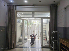 Cho thuê nhà trệt lầu Chánh Nghĩa, gần trường Võ Minh Đức