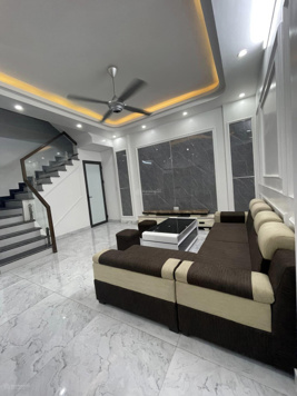 Nhà Văn Cao - Ngô Gia Tự, 45m2, 4 tầng, 4 ngủ full, chỉ 10tr 0912 473 845