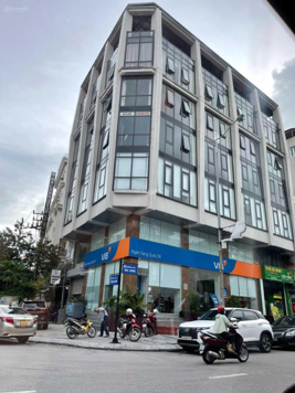 Bán lỗ giá 28 tỉ tòa nhà 7 tầng ô góc trục Cái Dăm Bãi Cháy trung tâm Hạ Long 250m2, LH: 0914 043 808