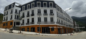 Gia đình cần cho thuê căn shophouse 5 tầng lô góc KĐT mới Tây Bắc Sapa