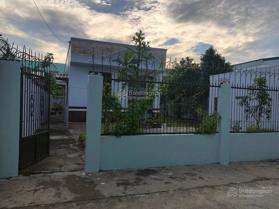 Cho thuê 560 m2 nhà và đất đường 3/2, giá 15 triệu