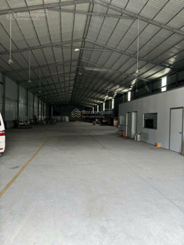 Cho thuê xưởng 2200m2 90tr Thuận An 0907 838 118