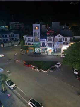 Làm ăn kém bán nhà phố góc đường Hùng Vương, p. Trần Phú, TP. Móng Cái Quảng Ninh giá 11,5 tỷ