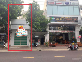 Cần bán nhà cấp 4 MT Quan Trung hướng Đông, 72m2 nở hậu 7,39m, giá 6.2 tỷ thương lượng