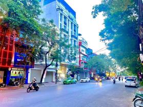 Bán đất tặng nhà mặt đường Chợ Con diện tích 300m2 làm siêu thị, cửa hàng, KD quán bar đều đẹp
