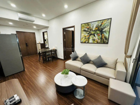 Cho thuê căn hộ đẹp - giá tốt tại Masteri Water Front 2PN 2WC, 10,5 triệu LH: 0909 934 237