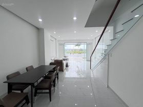 Cho thuê gấp shophouse 177m2 tại Sun Casa Central, 5PN, 4WC, full nội thất giá 15 triệu