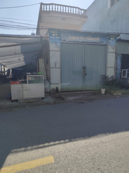 Bán nhà mặt phố Quy Tức, ngay ngã 5