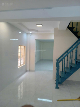 Cho thuê dài hạn nguyên căn Nguyễn Cảnh Chân, P. Nguyễn Cư Trinh, Q.1. LH: 0908 989 861