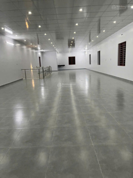 Cho thuê gấp nhà riêng tại 09 đường Hải Thượng Lãn Ông, giá thỏa thuận, 400m2