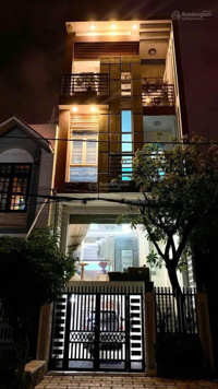 Bán nhà 3 tầng Lê Quang Đạo, khu phố tây sầm uất, gần biển Mỹ Khê
