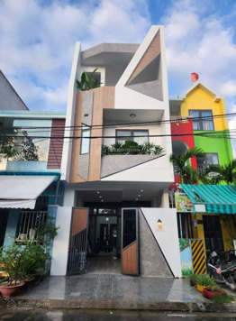 Bán nhà 3 tầng Hoà Phú 19 - Hoà Minh - Liên Chiểu - Full nội thất