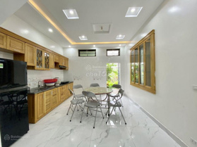 Cho thuê nhà 4 tầng 2 mặt thoáng trước sau tại Ngô Gia Tự, Hải An, Hải phòng