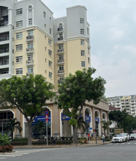 Cần cho thuê shophouse siêu đẹp - mặt tiền đường Nguyễn Lương Bằng và Đường Số 17 Phú Mỹ Hưng