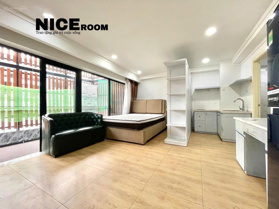 CHDV studio balcon rộng 45m2 không giới hạn người ở gần Bến xe Miền Đông