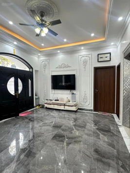 Song lập Ven 144m. Giá rẻ thang máy, hoàn thiện đẹp