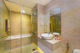 Cho thuê CH 2PN, 2WC, 10 triệu, 78m2 tại Oriental Plaza, Tân Thành, Tân Phú, HCM. LH: 0933 813 383