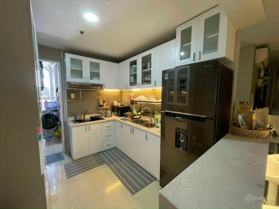 Bán gấp căn hộ chung cư Harmona. 81m2, 2PN. Giá: 4 tỷ- 100m2,3pn,giá : 5.2 tỷ. 0933 033 468 Thái