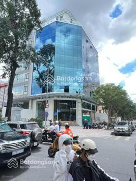 Cho thuê tòa nhà góc 2mt 369B Nguyễn Trãi, Quận 1, DT: 15x29,5m, 2 Hầm 13 Lầu, DTSD: 5300m2