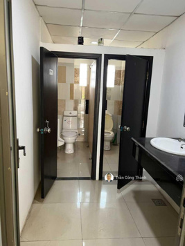 Duy nhất! 1 phòng 140m2 giá 25 triệu (có VAT) - 26 Lương Định Của