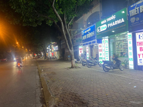 Bán nhà MP Trường Lâm vị trí đẹp nhất phố diện tích 80m2 (sổ 57m2), mặt tiền 4.1m giá 350 triệu/m2