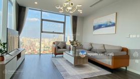 Chính chủ gửi bán căn chung cư FLC 265 Cầu Giấy 3PN 2WC, sẵn sổ, full nội thất. LH 0818 340 242