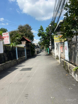 Bán nhà cấp 4 đường ôtô thông - 6x13m full thổ cư ko lộ giới - cần lo việc gấp bán giá rẻ