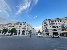 28 tỷ sở hữu căn siêu đẹp, phố đi bộ Vạn Phúc City, hầm 5 tầng rộng thoáng đẹp, giá tốt nhất