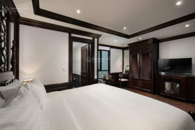 Chính chủ bán khách sạn MP. Trần Phú Ba Đình DT 220m2 x 10T MT 9m (45phg kinh doanh, có hoàn công)