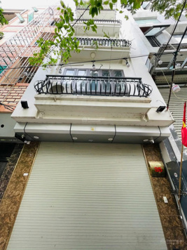 Vip phố Vạn Bảo, thang máy, ngõ rộng, nhà đẹp 2 thoáng, ô tô đỗ cửa, DT 40m2 6tầng