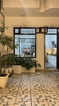 Bán nhà đẹp Đội Cấn, Phường Liễu Giai - Ba Đình - cách ô tô 10m - nhà 2 mặt ngõ, nhà sân vườn