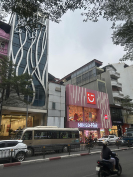 5 tầng 3 ngủ ở ngay đón Tết, lõi quận, rẽ nhẹ ra phố, 5 phút lên phố cổ tương lai ôtô ngủ trong nhà