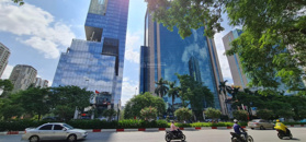 Chỉ 31,5 tỷ - Bán nhà mặt phố Trần Duy Hưng - Mặt phố chính đường rộng 50m gần Big C Thằng Long