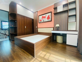 Chính chủ bán nhà Bồ Đề 2 ngõ trước sau - full nội thất 51m2, 8.95 tỷ