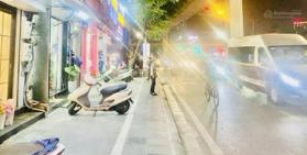 Chỉ 7.65 tỷ! Có nhà mặt phố Cầu Giấy, 5 tầng, kinh doanh đỉnh, Lh xem ngay 0972 174 959