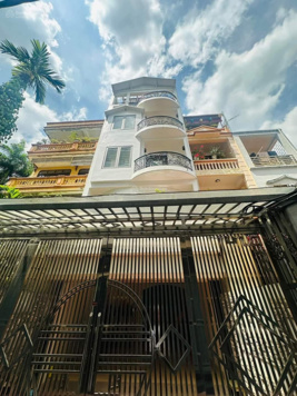 Biệt thự sân vườn, Lạc Long Quân, 90M2 x 5T, mặt tiền 5M, GARA Ô TÔ 7 CHỖ - 17.7 TỶ.